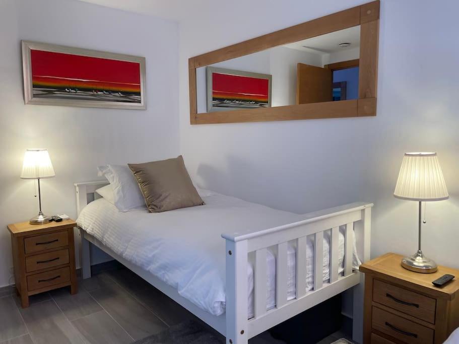 Mar Menor Golf Resort, Luxury Sleeps 6, Views Apartamento