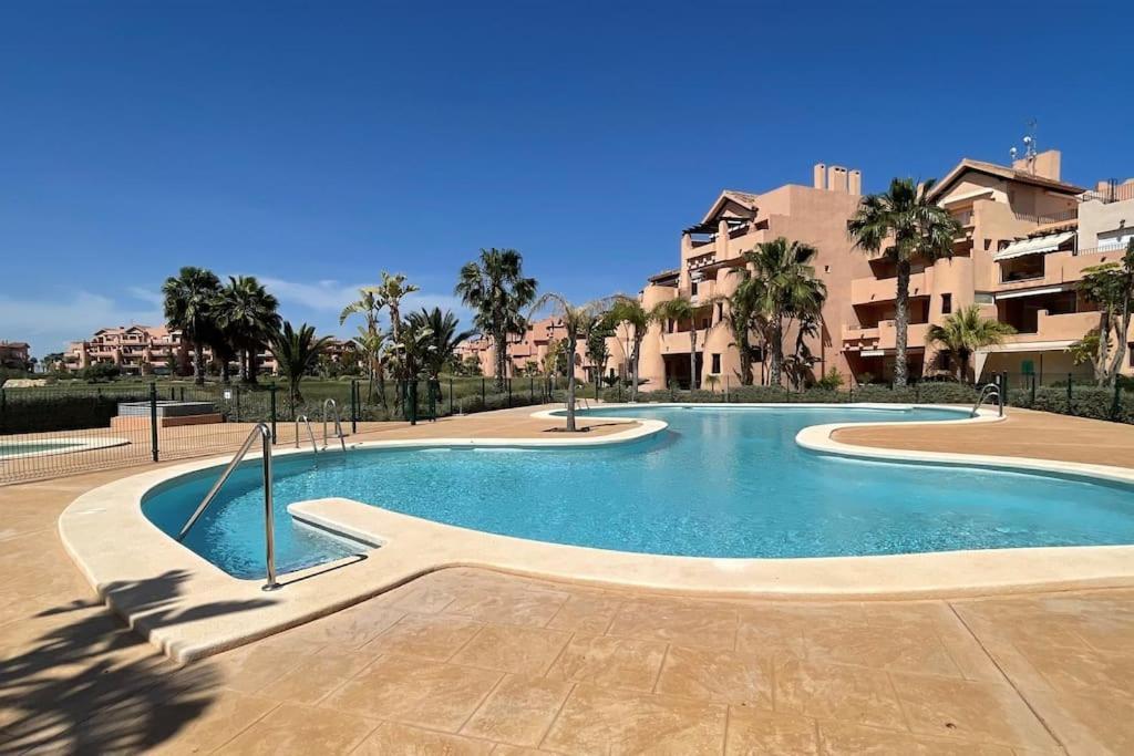 Apartamento Mar Menor Golf Resort, Luxury Sleeps 6, Views Murcia